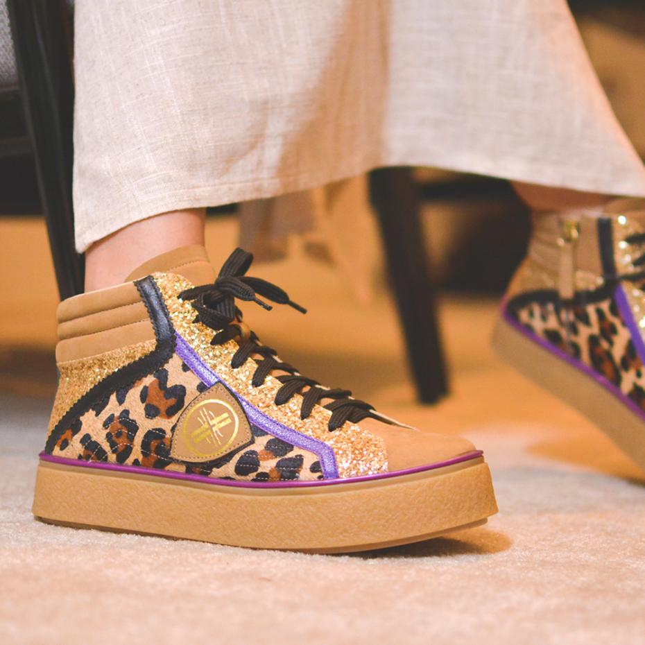 TÊNIS ANIMALIER GLITTER