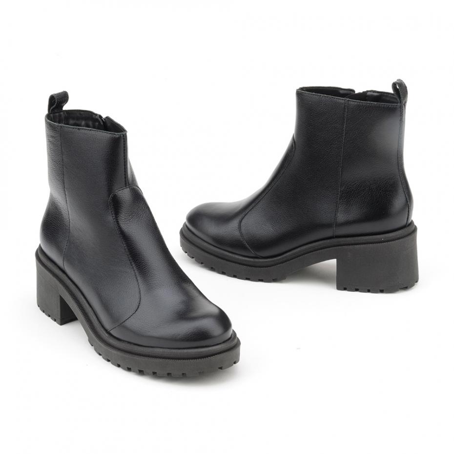 BOTA BASIC PRETA