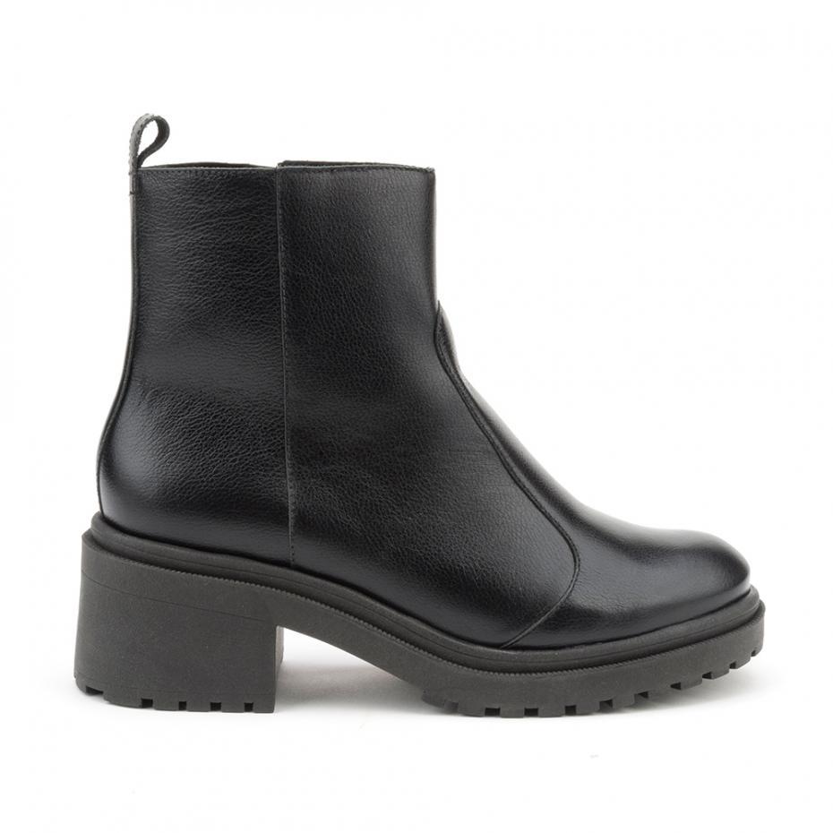 BOTA BASIC PRETA