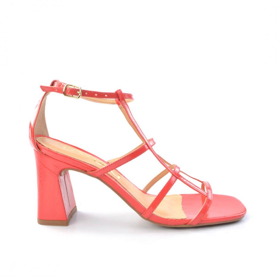 SANDÁLIA MINIMAL TIRINHAS