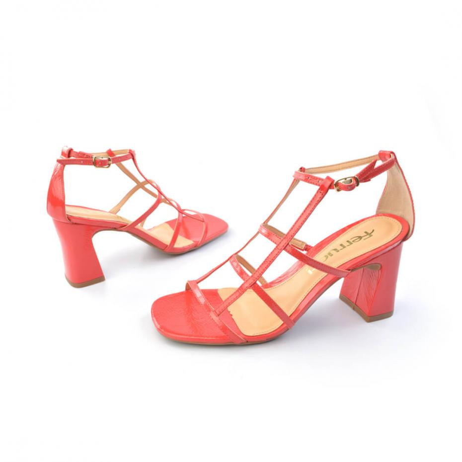 SANDÁLIA MINIMAL TIRINHAS