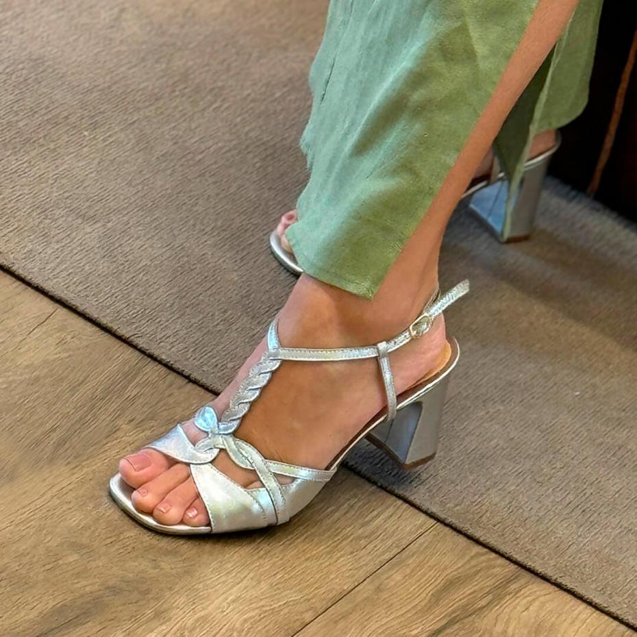 SANDÁLIA ATEMPORAL RETRO