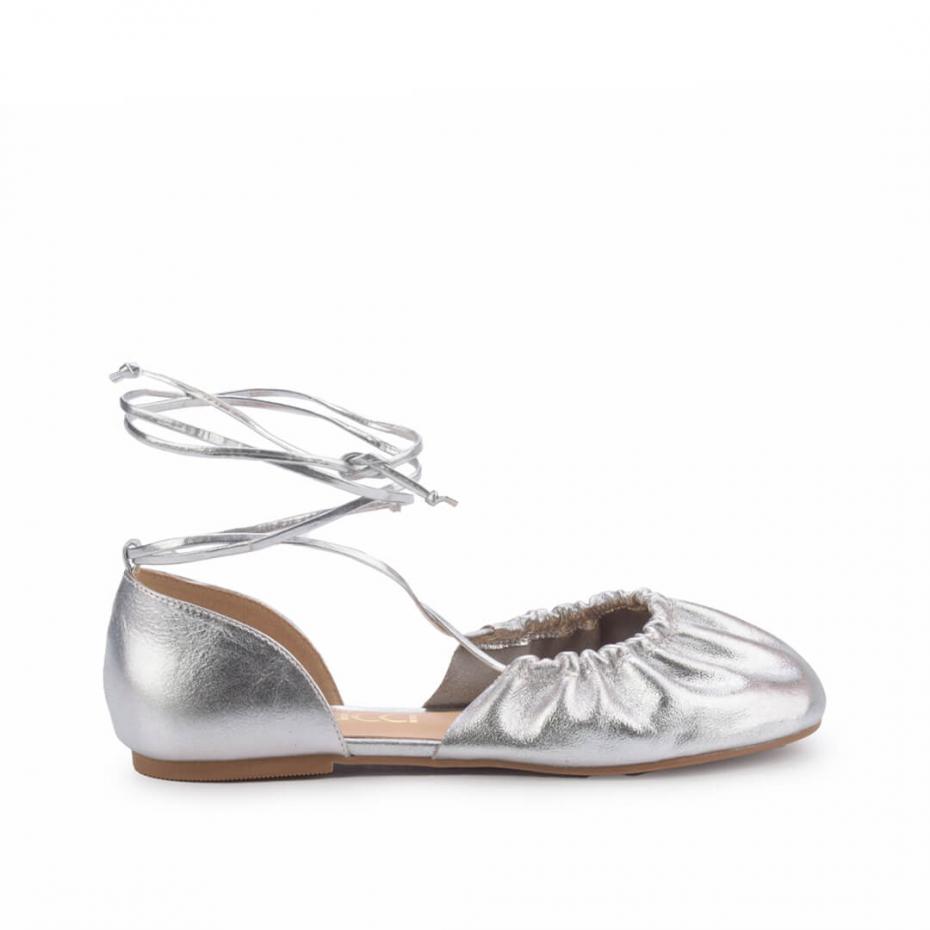 FLAT BALLERINA DRAPEADA LACE UP