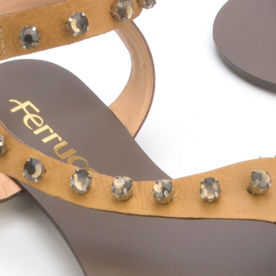 RASTEIRA ASSIMÉTRICA CRISTAIS