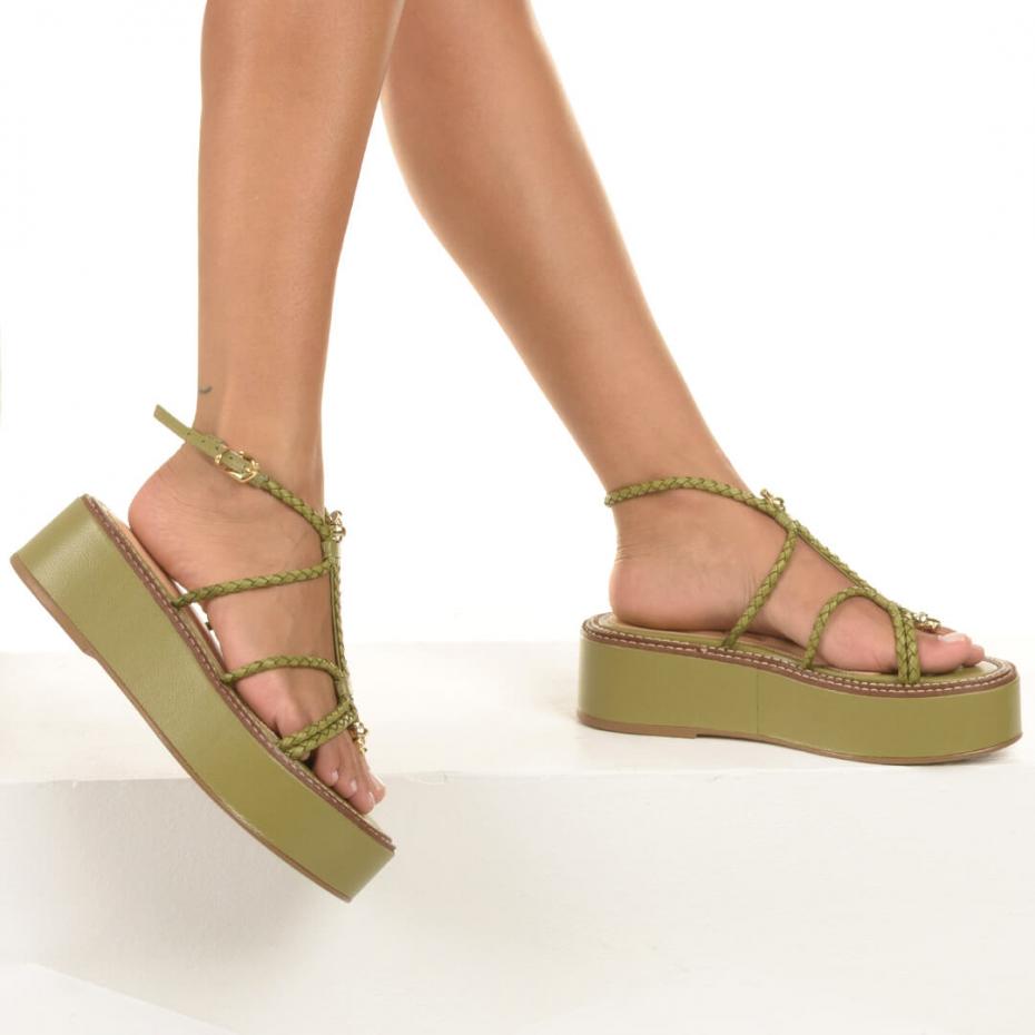 SANDÁLIA FLATFORM TIRAS TRANÇADAS