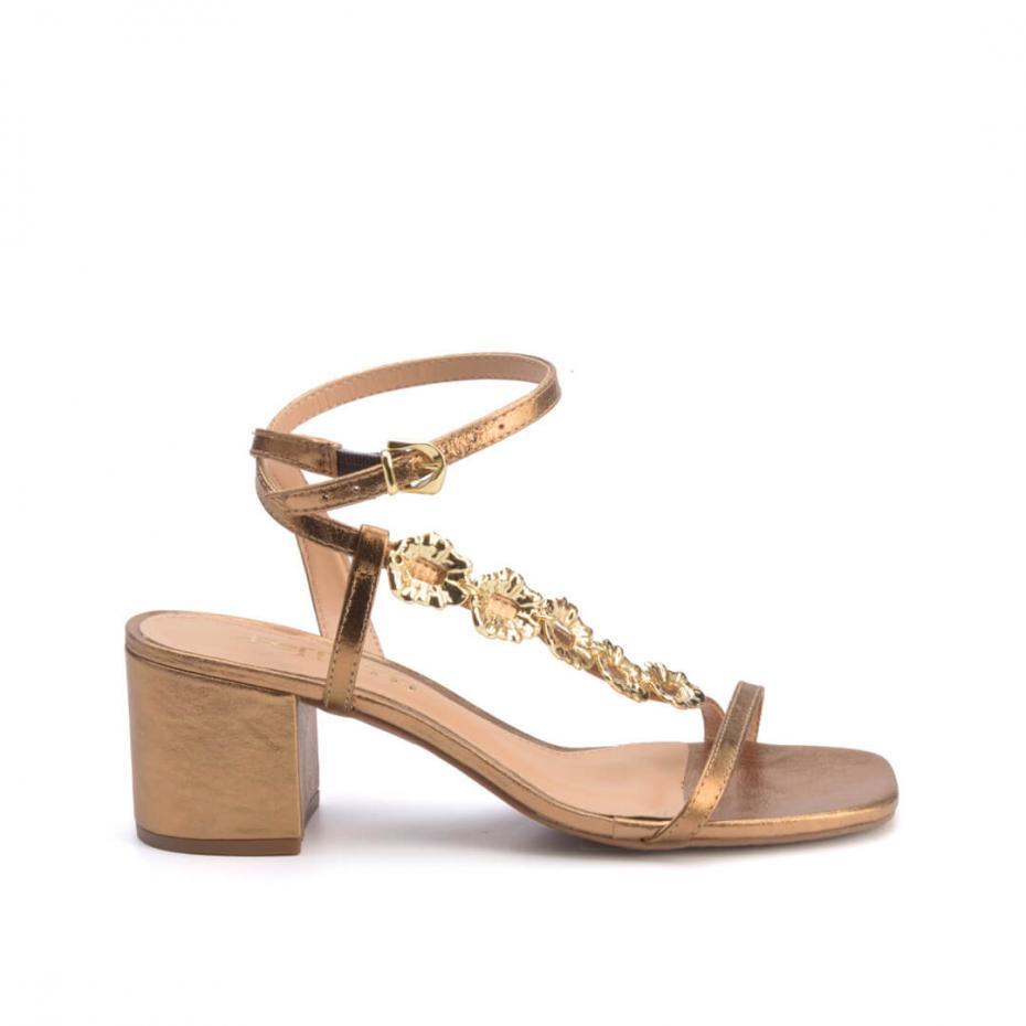 SANDÁLIA ADORNO CORAIS