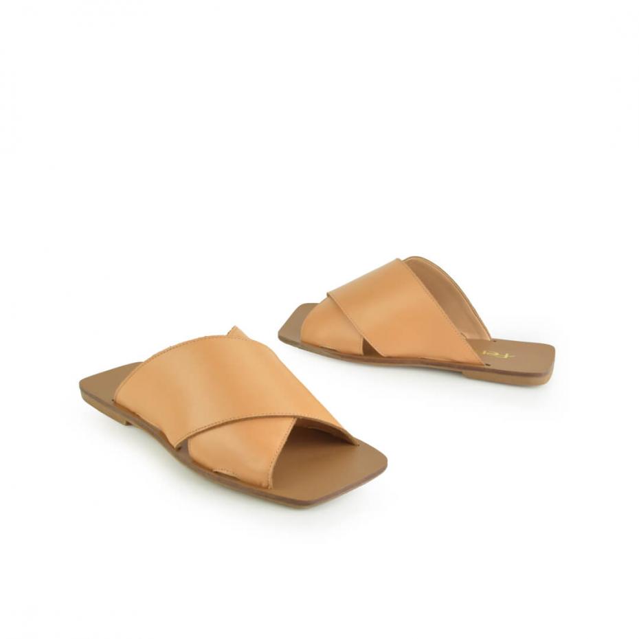 FLAT BICO QUADRADO EM X