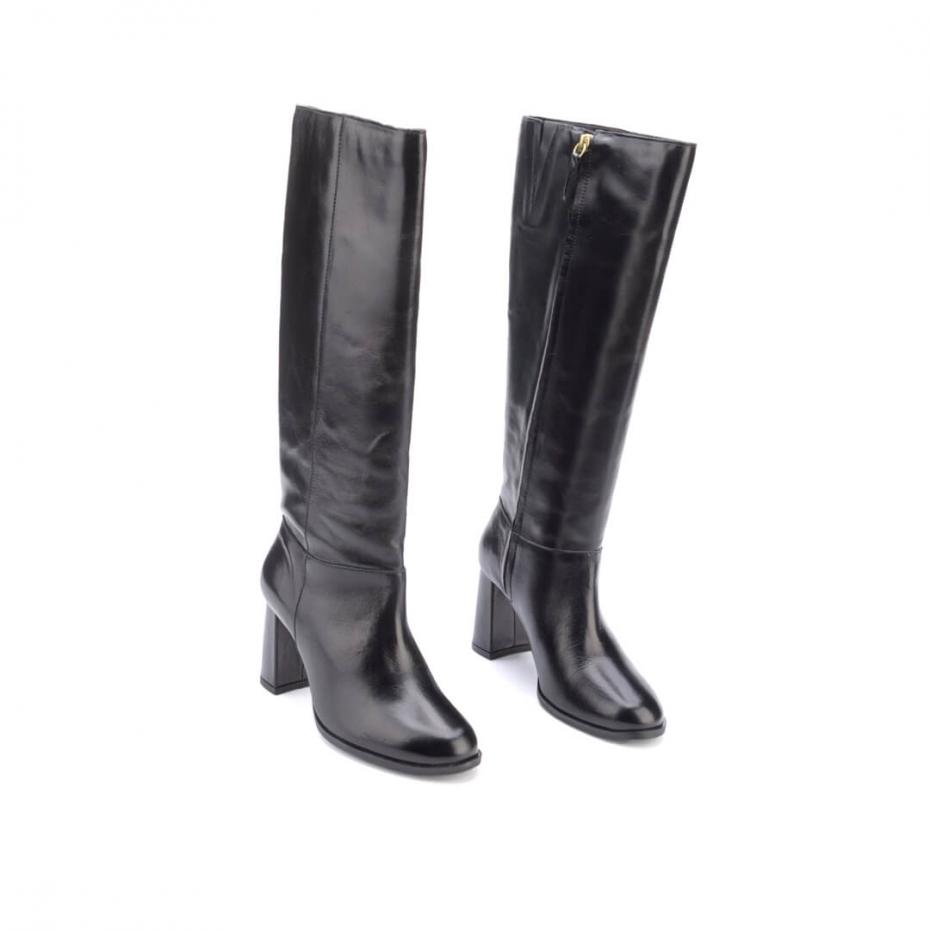 BOTA OLIVIA