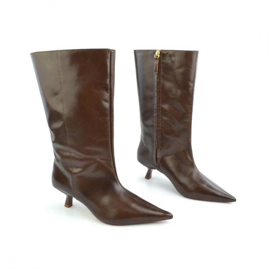 BOTA CANO MÉDIO KITTEN HEEL