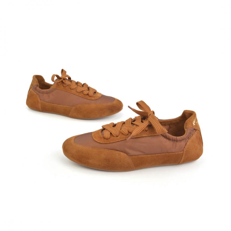 TÊNIS JOGGING MONOCROMÁTICO FERRUGEM