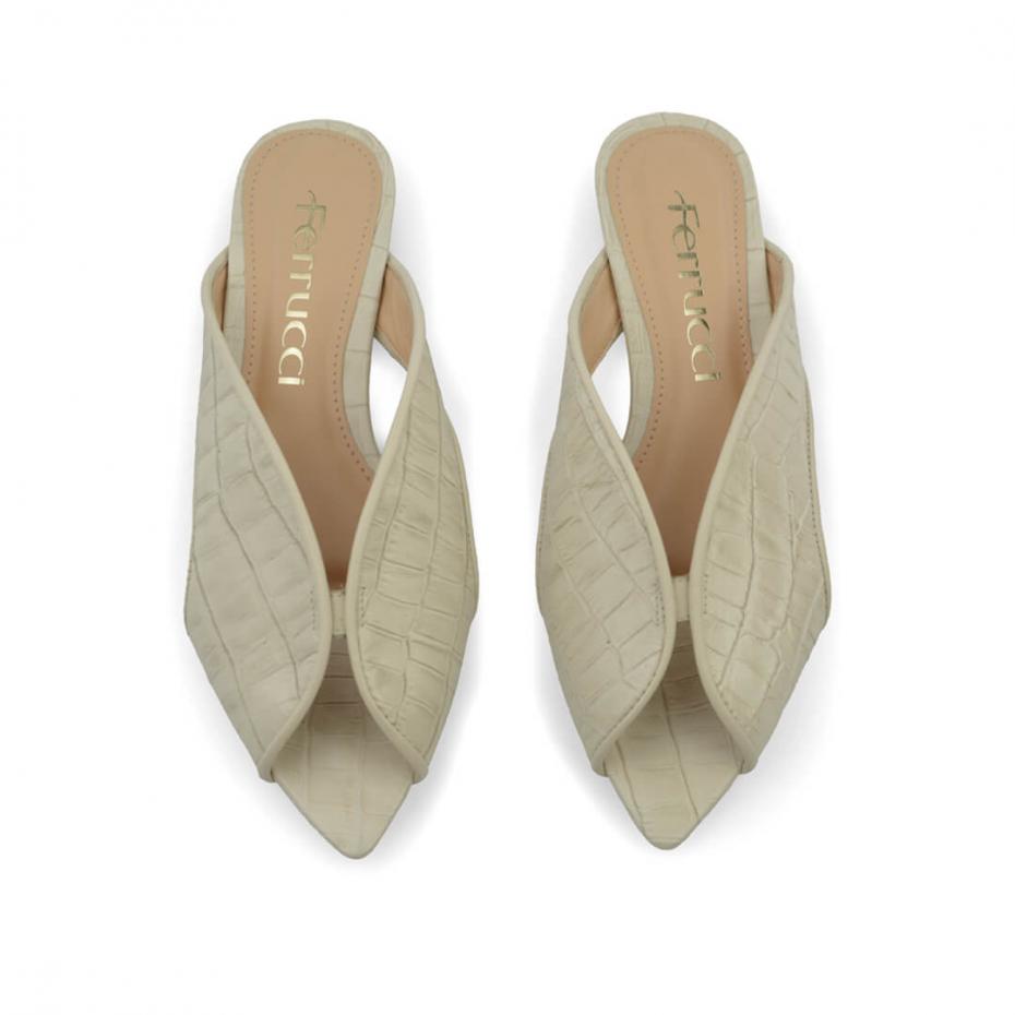 FLAT BICO FOLHA