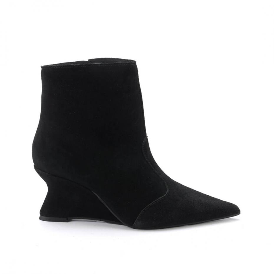 BOTA FRANJAS