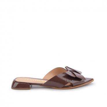 FLAT BICO FOLHA LAÇO ESTILIZADO - Código 1954-2-129