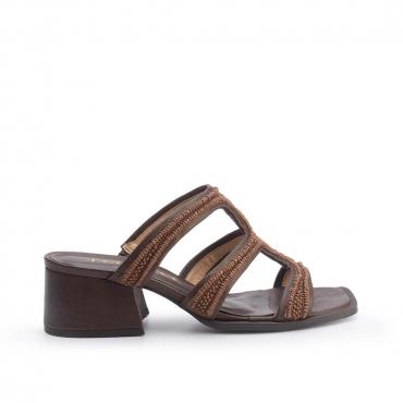 TAMANCO CAPRI - Código 2423-9-129