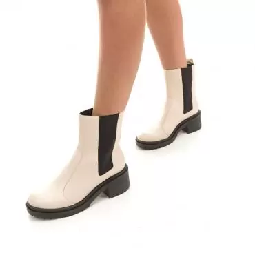 BOTA TRATORADA CHELSEA