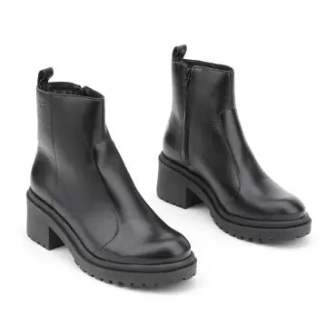 BOTA BASIC PRETA