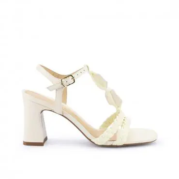 SANDÁLIA TRANÇAS E PEDRAS