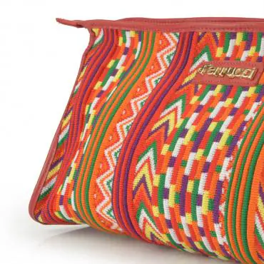 NECESSAIRE EM PALHA