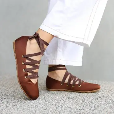 FLAT SNEAKERINA LACE UP