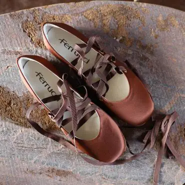 FLAT SNEAKERINA LACE UP