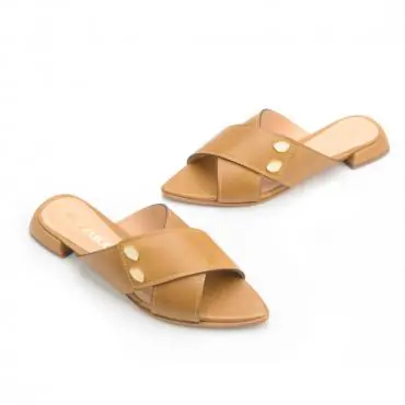 FLAT BICO FOLHA ABOTOADURAS