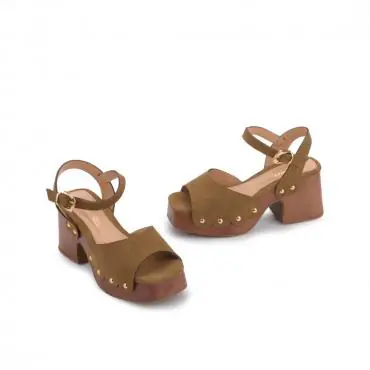 SANDÁLIA PLATAFORMA CAMURÇA