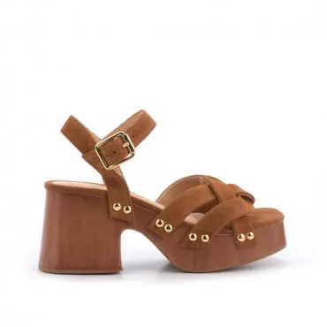 SANDÁLIA PLATAFORMA CAMURÇA - Código 2234-6-300