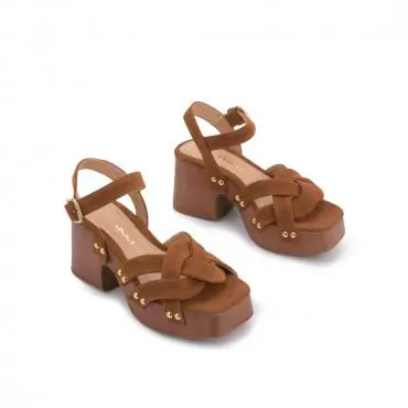 SANDÁLIA PLATAFORMA CAMURÇA