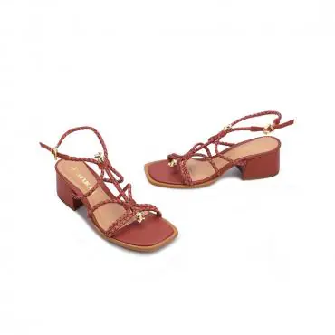 SANDÁLIA TIRAS TRANÇADAS