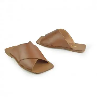 FLAT BICO QUADRADO EM X