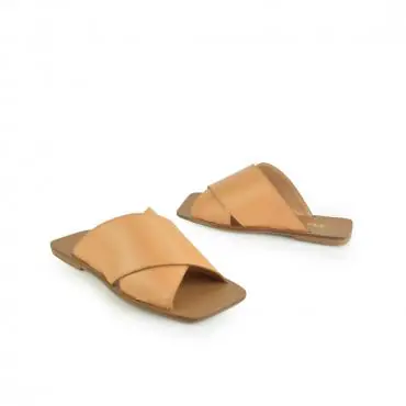 FLAT BICO QUADRADO EM X