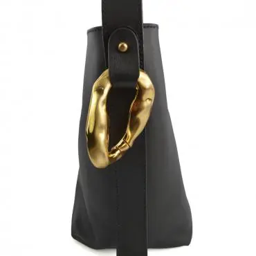 BOLSA FORMA COURO METAL