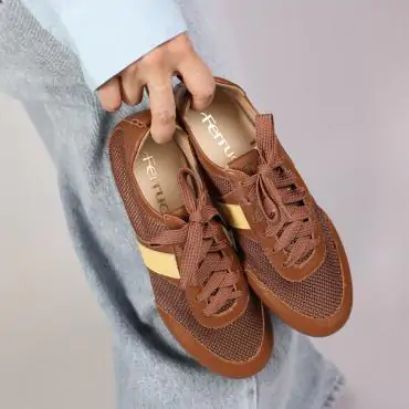SNEAKERINA ESPORTIVA