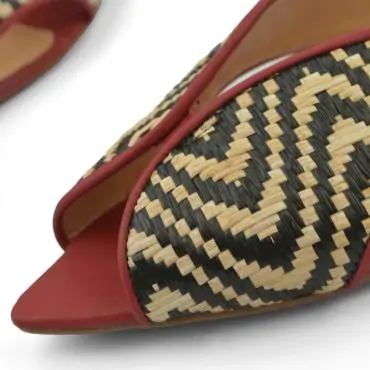 FLAT BICO FOLHA